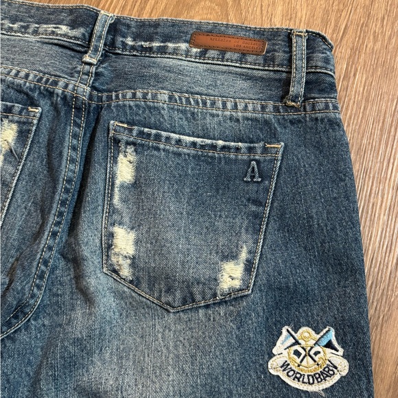 Articles Of Society Blue Distressed Jeans Patches 24 Womens cuffed - Picture 8 of 8